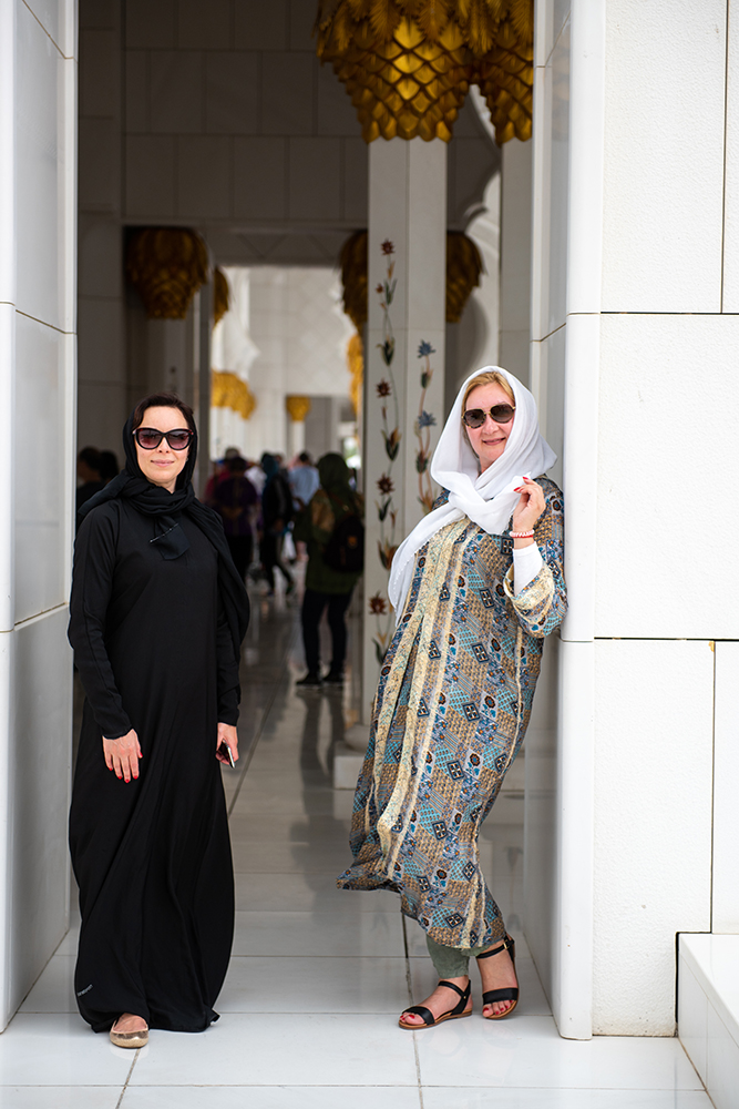 В чем ходить в эмиратах женщине туристке фото