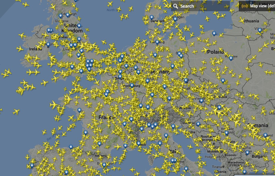 Отслеживать авиарейс по номеру рейса. Слежение за самолетами в реальном времени. Отслеживание рейсов самолетов в реальном времени. Самолёты на карте в реальном времени следить. Флайтрадар24.