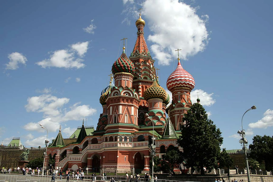 Места в москве. Васильевский собор. Собор Василия Блаженного метро. Фото современной покровы на рву.