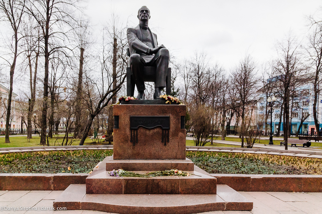 Где заказать фото на памятник в москве