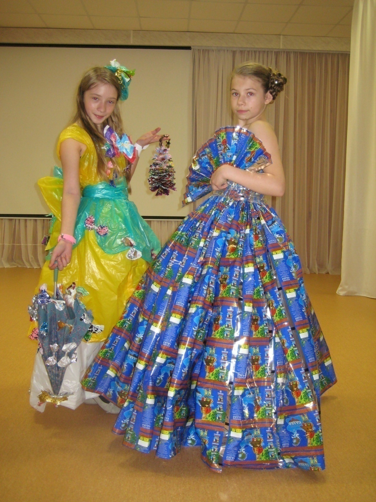 Платье из подручного материала на конкурс
