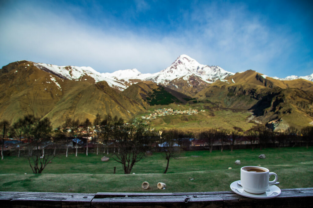 Rooms Hotel Kazbegi Гергети