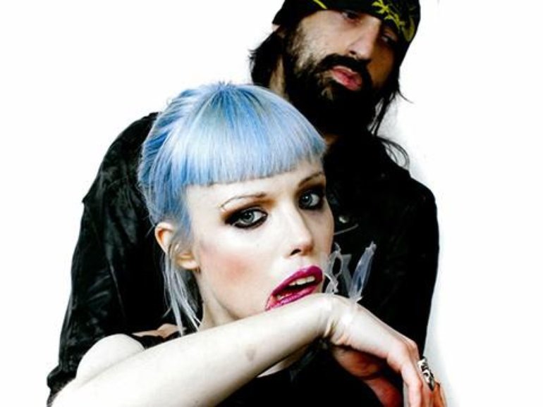 Фото crystal castles