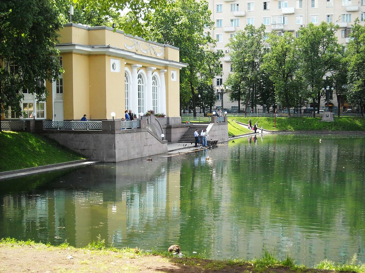 патриаршие пруды в москве