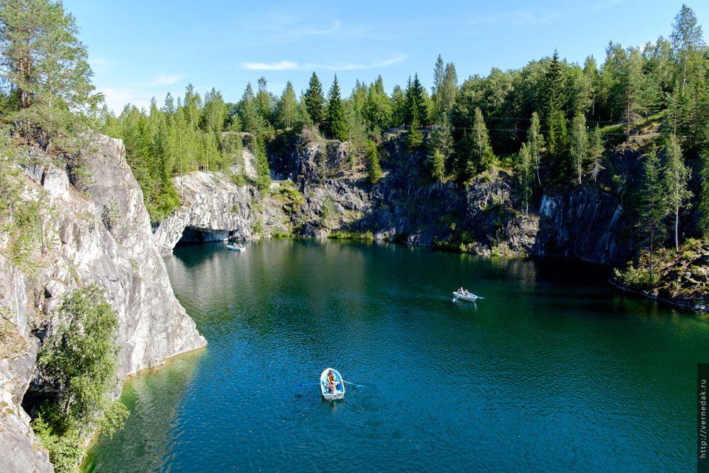 База рускеала карелия фото