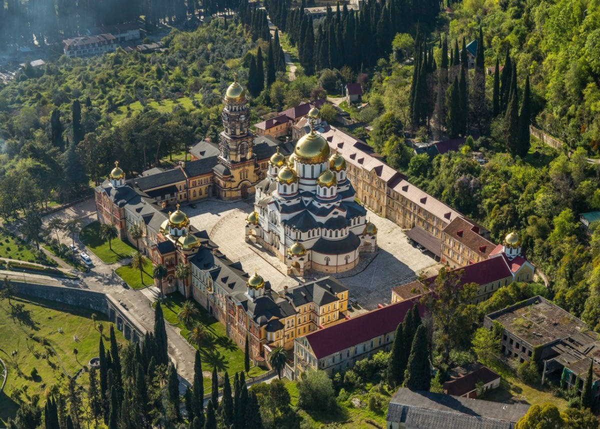 гора афон в абхазии монастырь